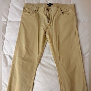 Van Heusen Men's Khaki Chinos